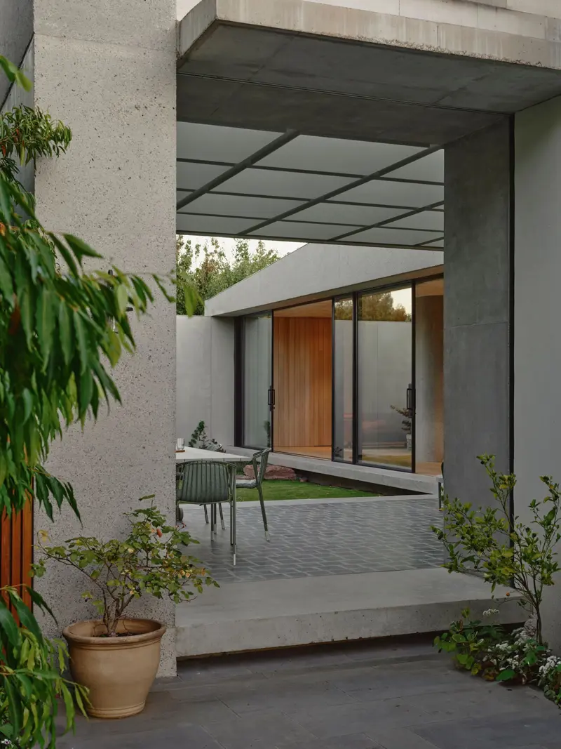 Dimpat Project: Fairfield Courtyard House: Image 7