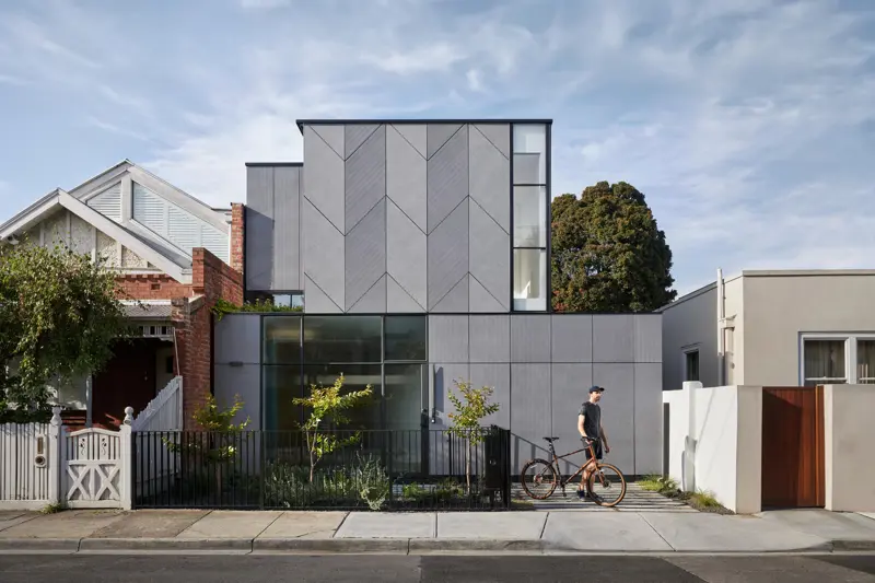 Dimpat Project: Lang House: Image 2